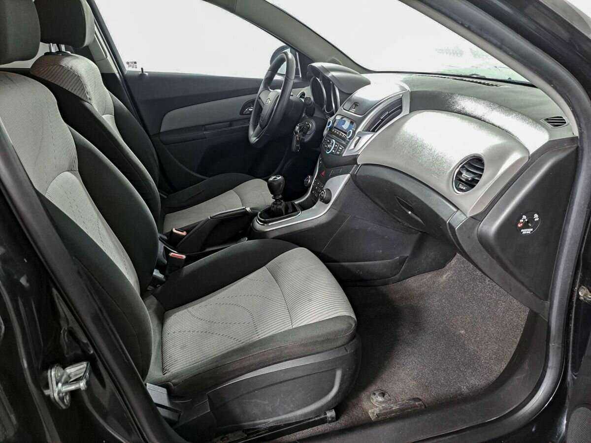 Купить Chevrolet Cruze, 2013, 174 423 км.. Фото: #10