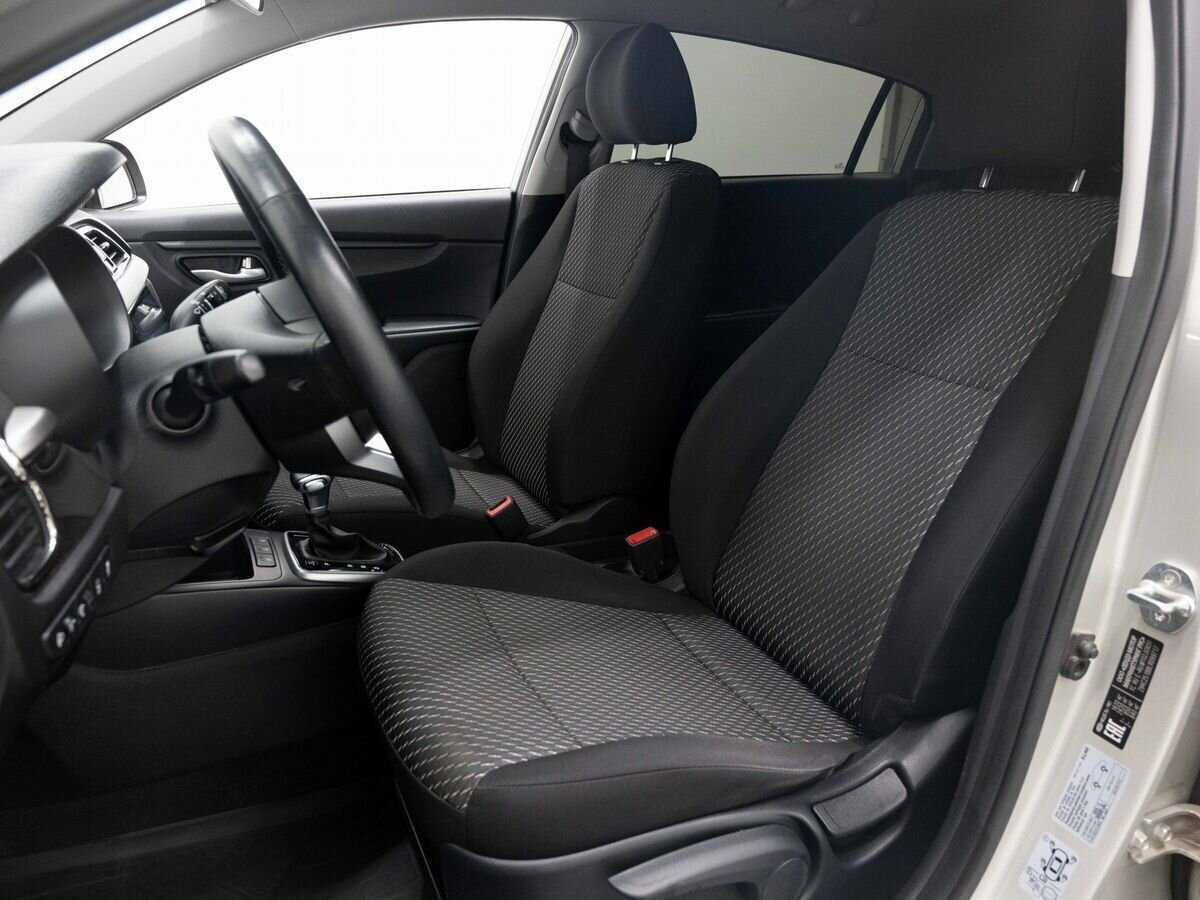 Купить Kia Rio, 2020, 71 050 км.. Фото: #9