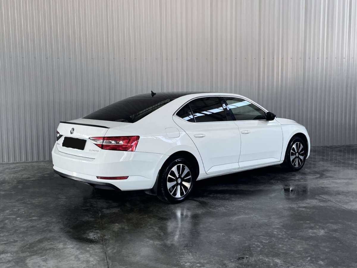 Купить Skoda Superb, 2015, 193 594 км.. Фото: #4