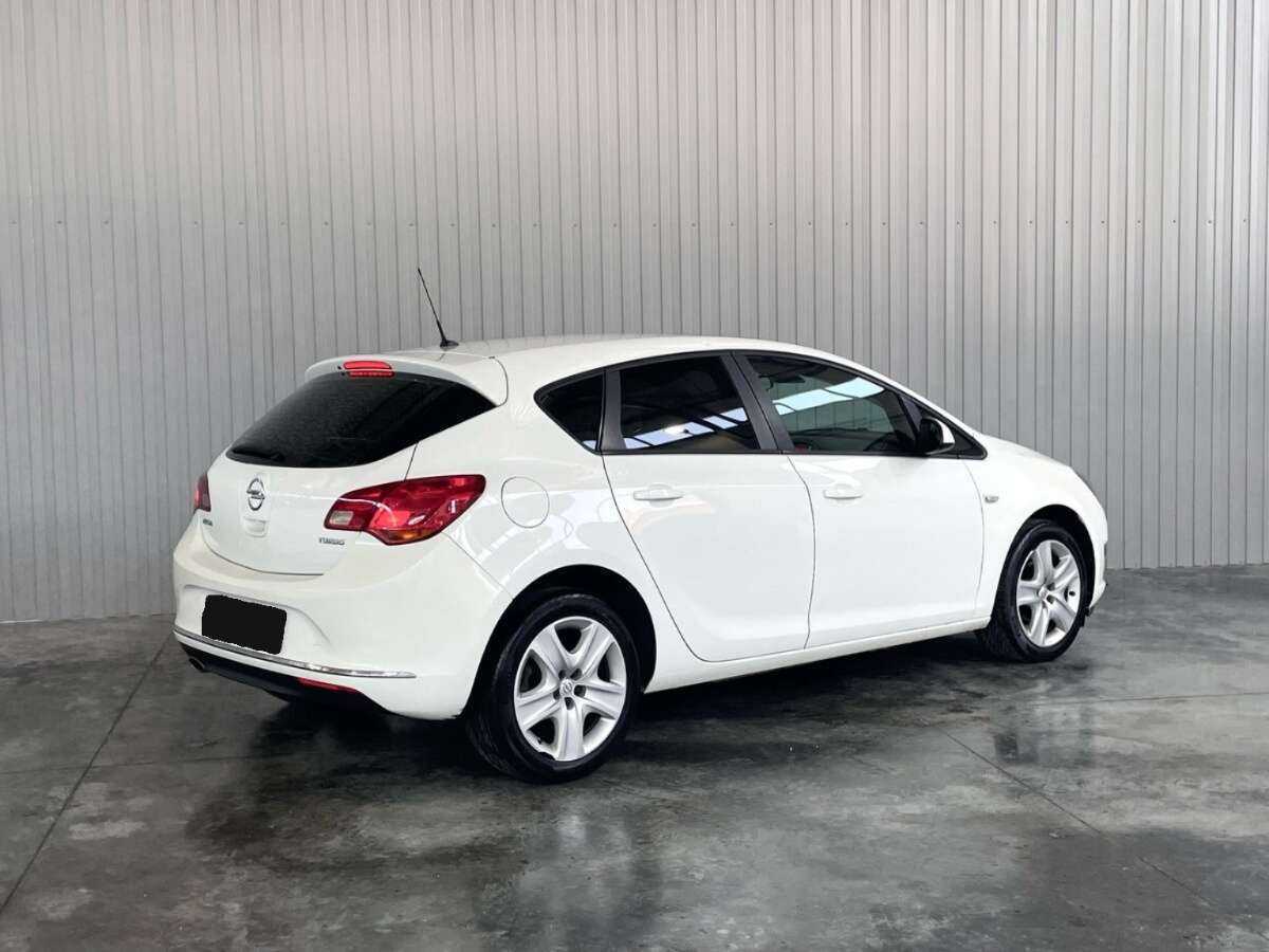 Купить Opel Astra, 2012, 98 086 км.. Фото: #4