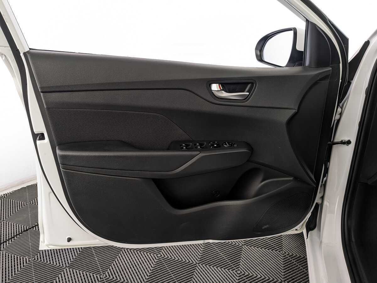 Купить Hyundai Solaris, 2022, 67 372 км.. Фото: #14