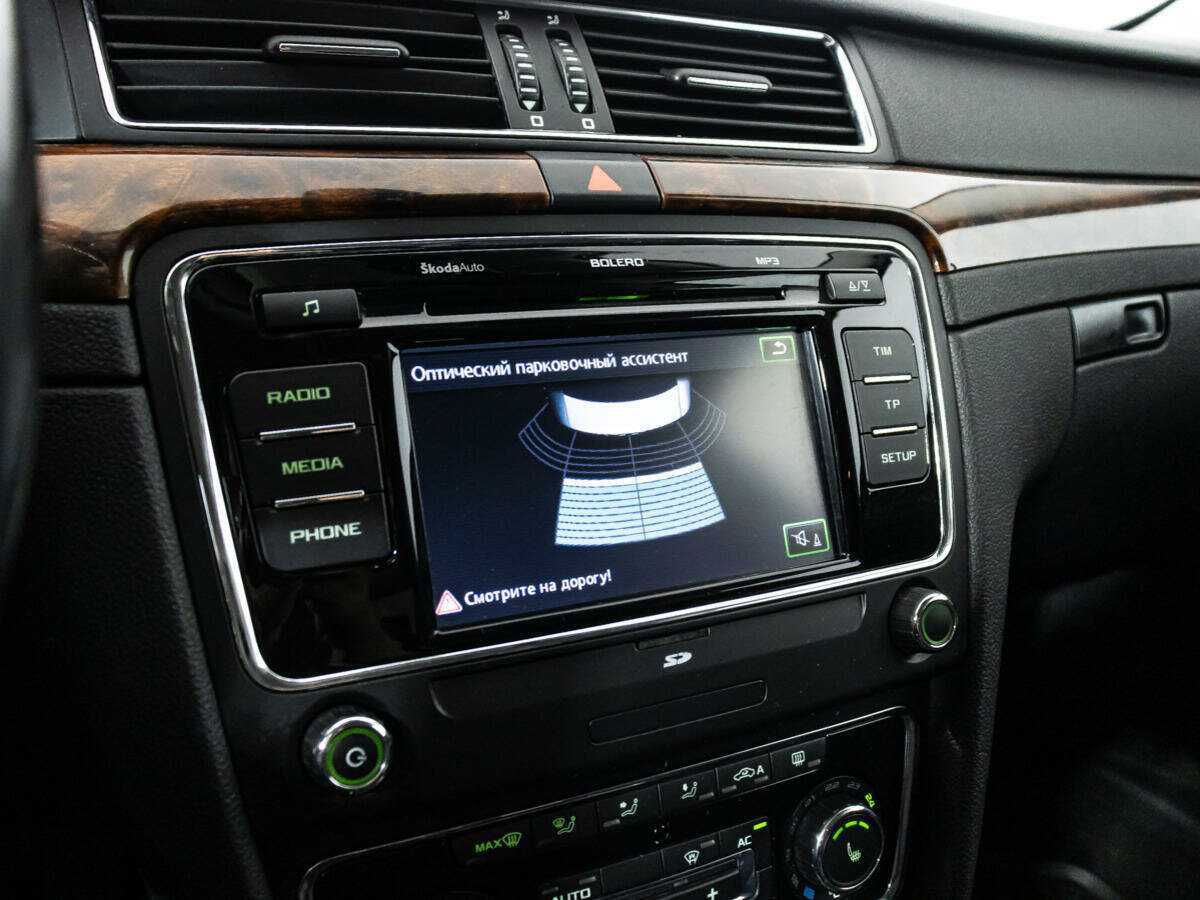 Купить Skoda Superb, 2012, 214 128 км.. Фото: #14