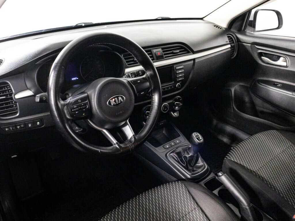 Купить Kia Rio, 2018, 122 636 км.. Фото: #10