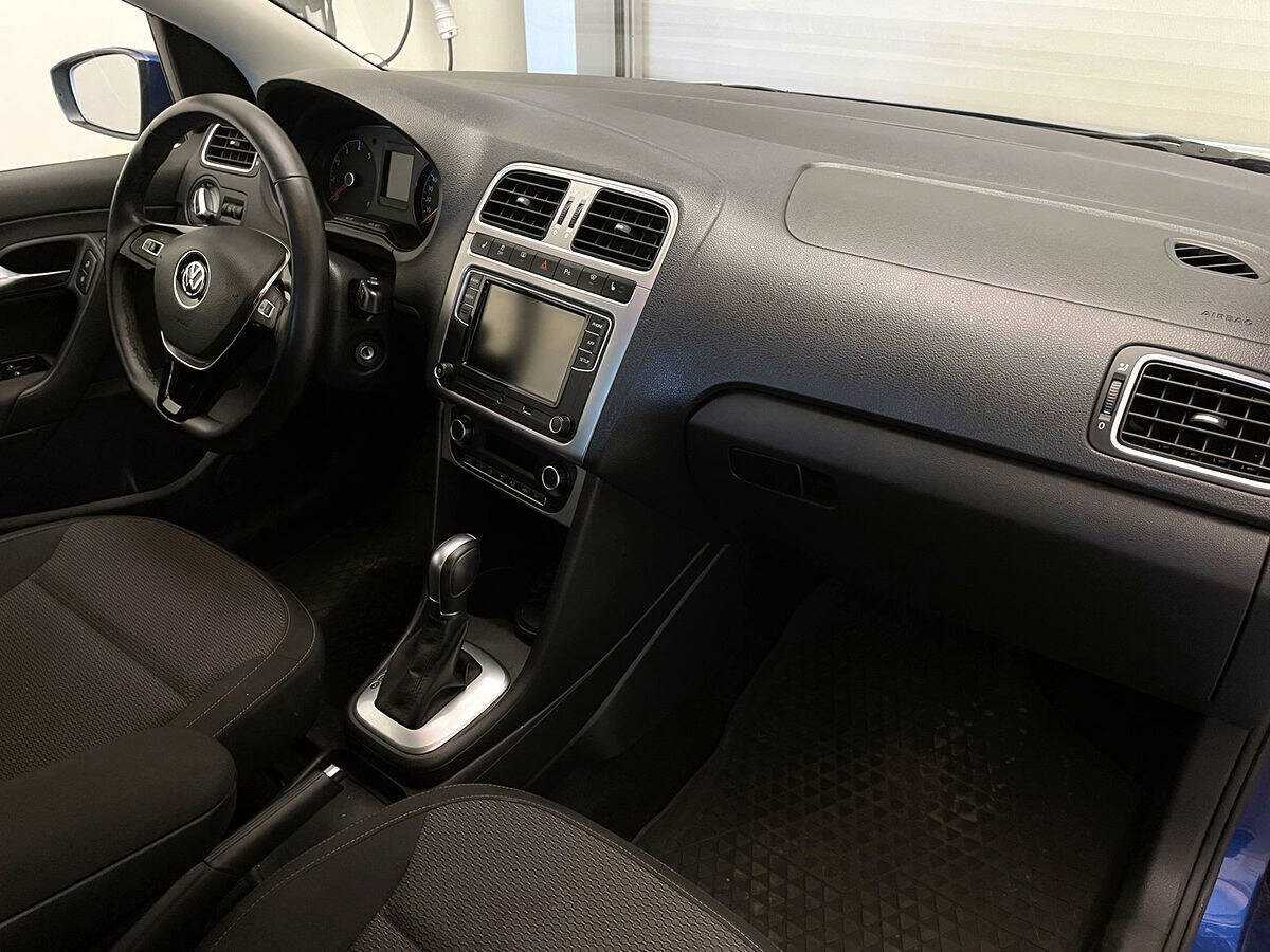 Купить Volkswagen Polo, 2018, 51 240 км.. Фото: #6