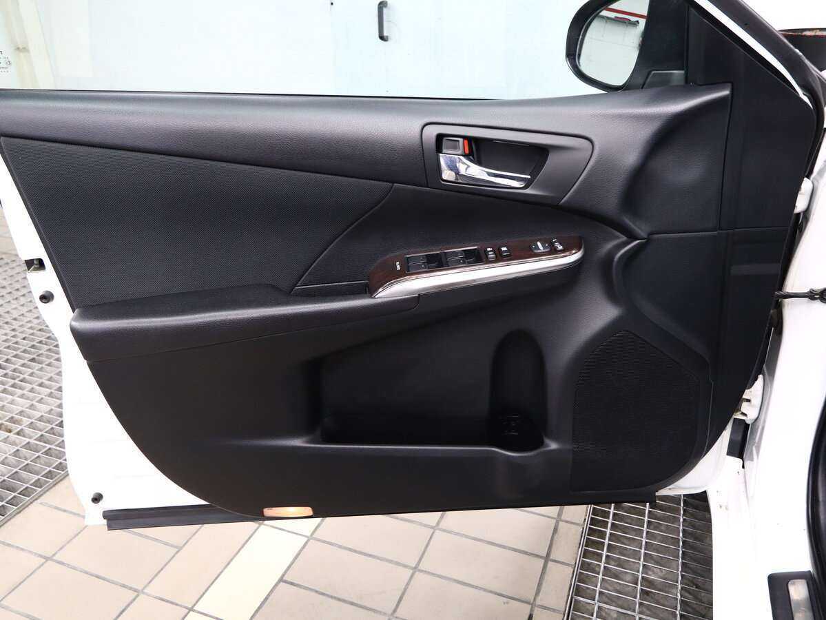 Купить Toyota Camry, 2016, 281 500 км.. Фото: #5