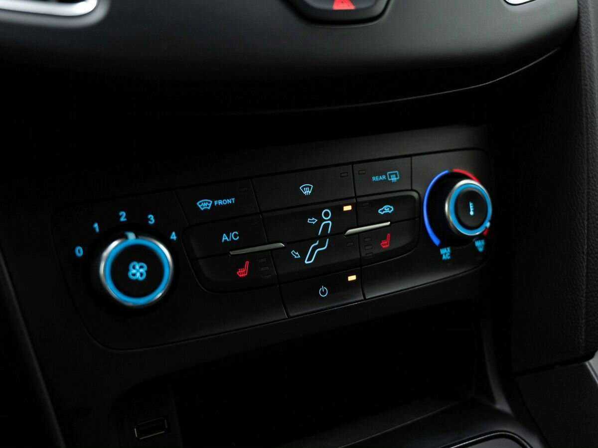Купить Ford Focus, 2019, 37 852 км.. Фото: #19