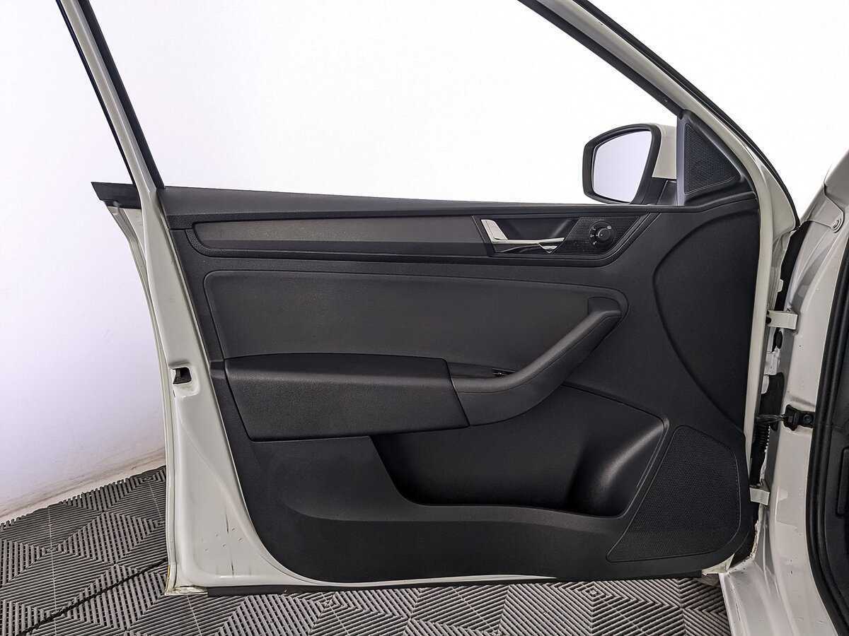 Купить Skoda Rapid, 2019, 91 929 км.. Фото: #15