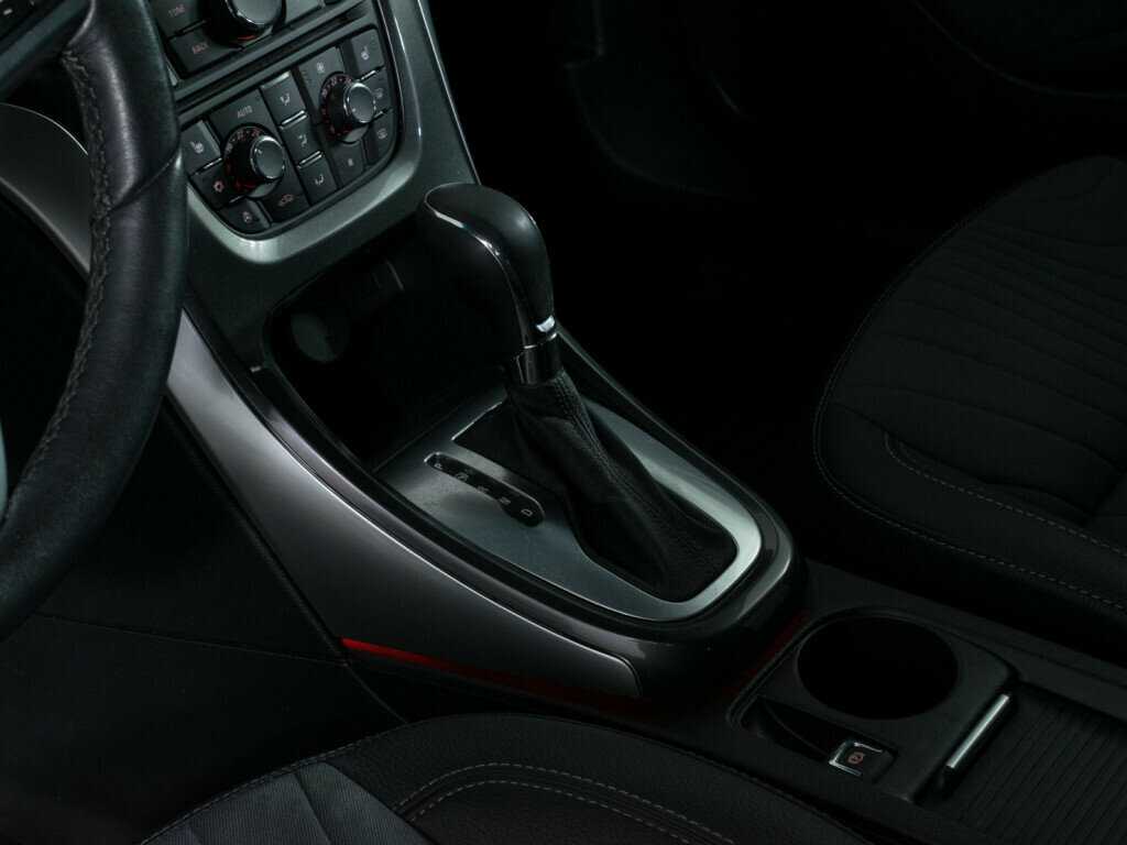 Купить Opel Astra, 2013, 99 029 км.. Фото: #12