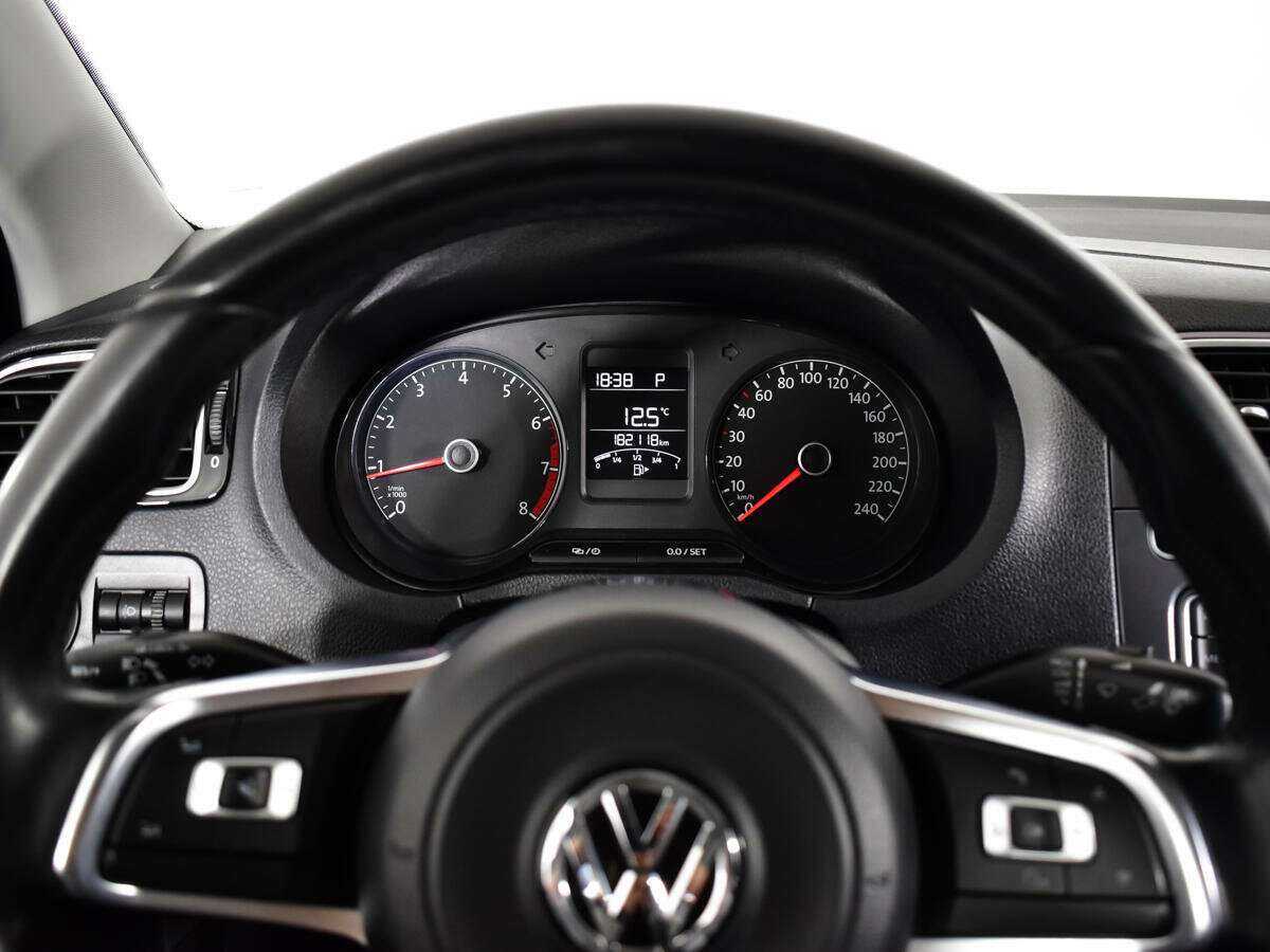 Купить Volkswagen Polo, 2018, 182 118 км.. Фото: #10