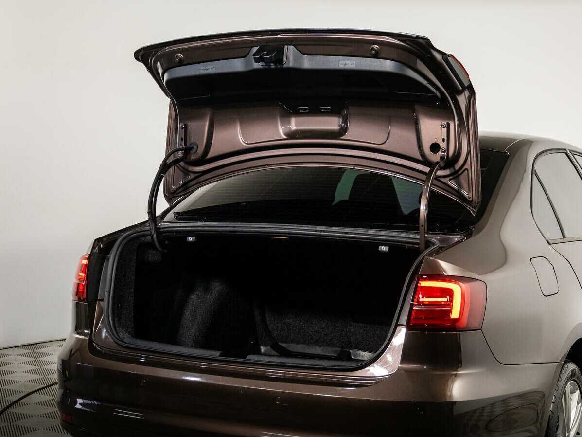 Купить Volkswagen Jetta, 2016, 119 856 км.. Фото: #16