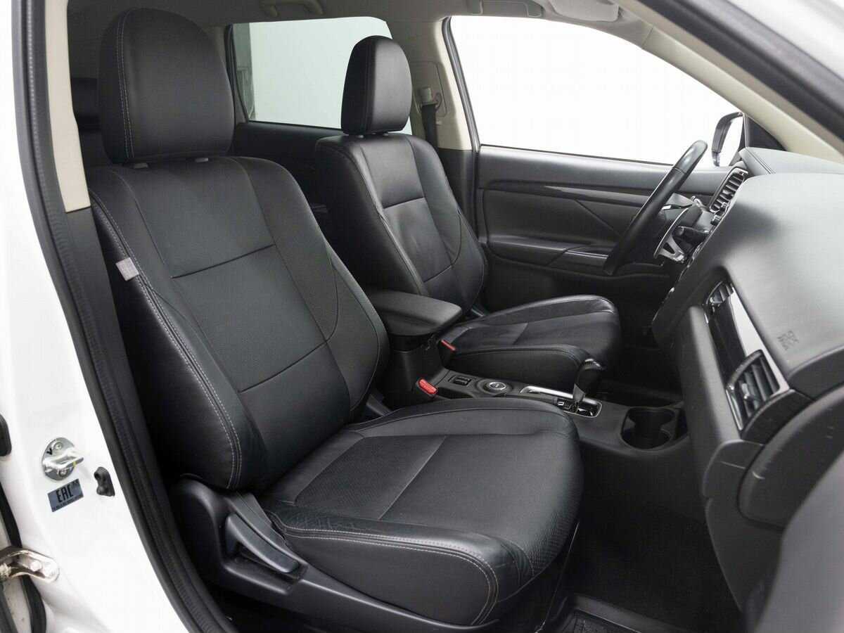 Купить Mitsubishi Outlander, 2016, 176 533 км.. Фото: #13