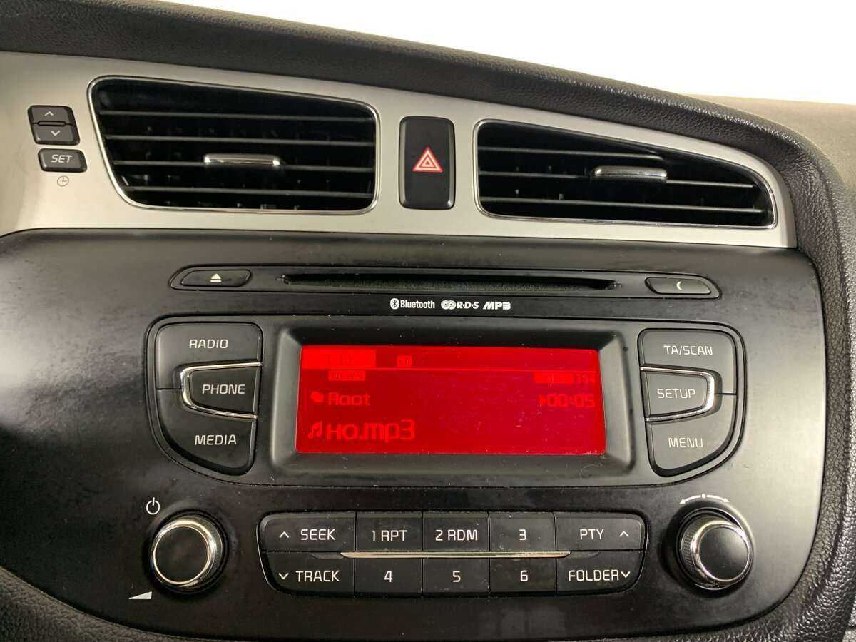 Купить Kia Ceed, 2014, 145 937 км.. Фото: #12