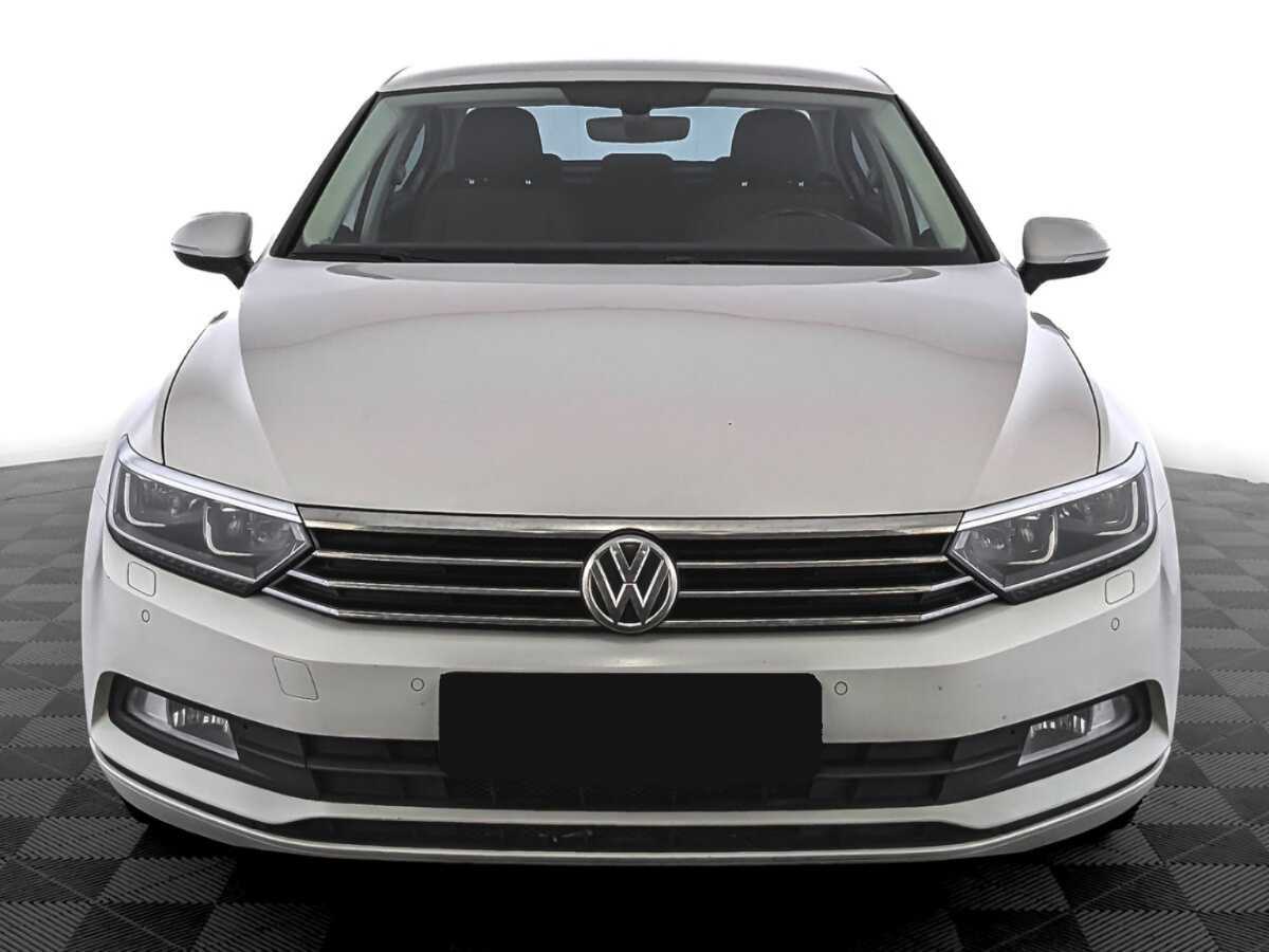Купить Volkswagen Passat, 2016, 138 400 км.. Фото: #1