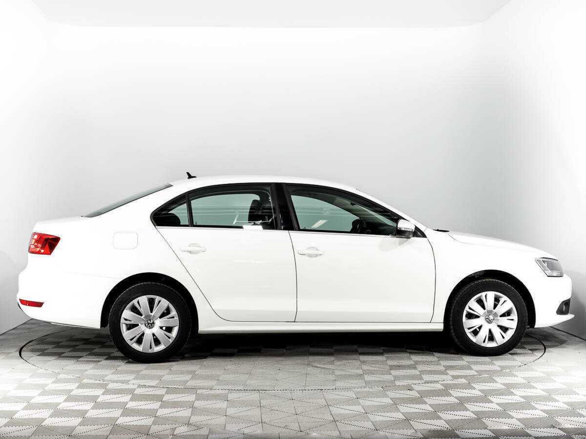 Купить Volkswagen Jetta, 2012, 64 244 км.. Фото: #3