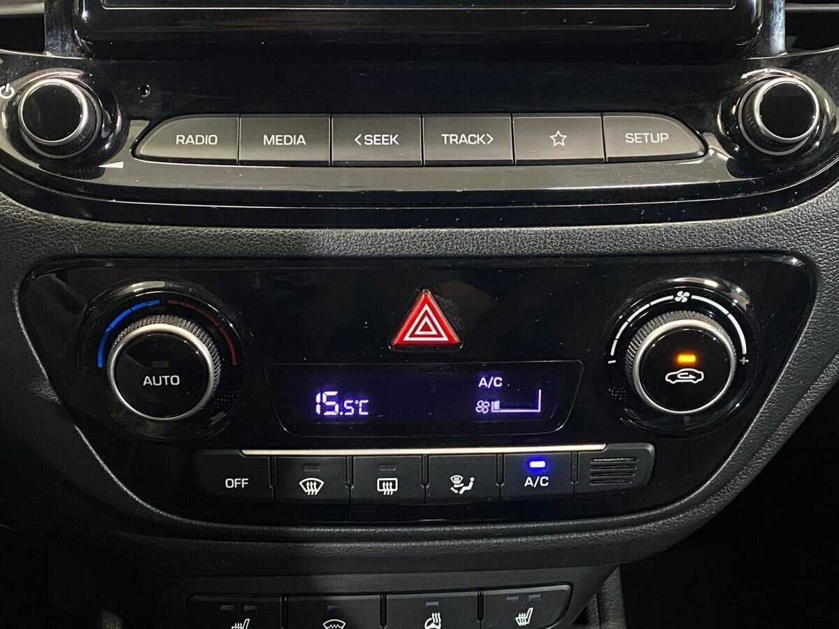 Купить Hyundai Solaris, 2020, 72 329 км.. Фото: #14