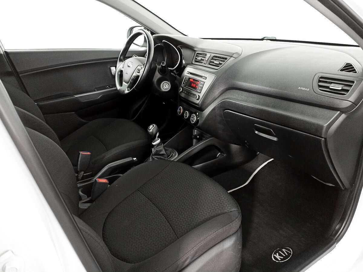 Купить Kia Rio, 2015, 95 379 км.. Фото: #6