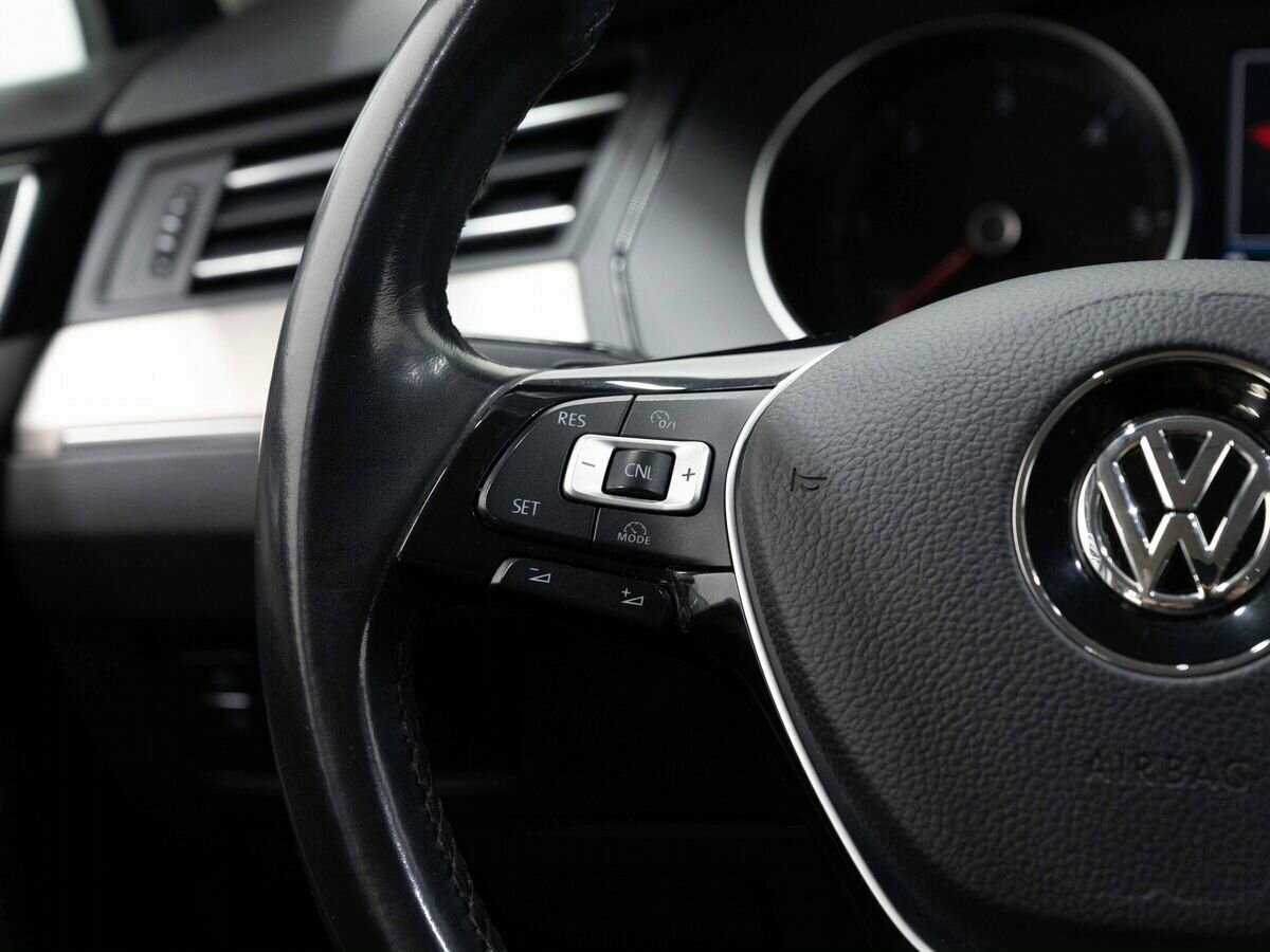 Купить Volkswagen Passat, 2017, 161 362 км.. Фото: #15