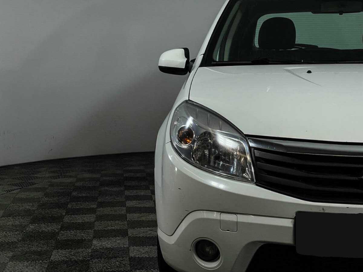 Купить Renault Sandero, 2013, 140 342 км.. Фото: #8