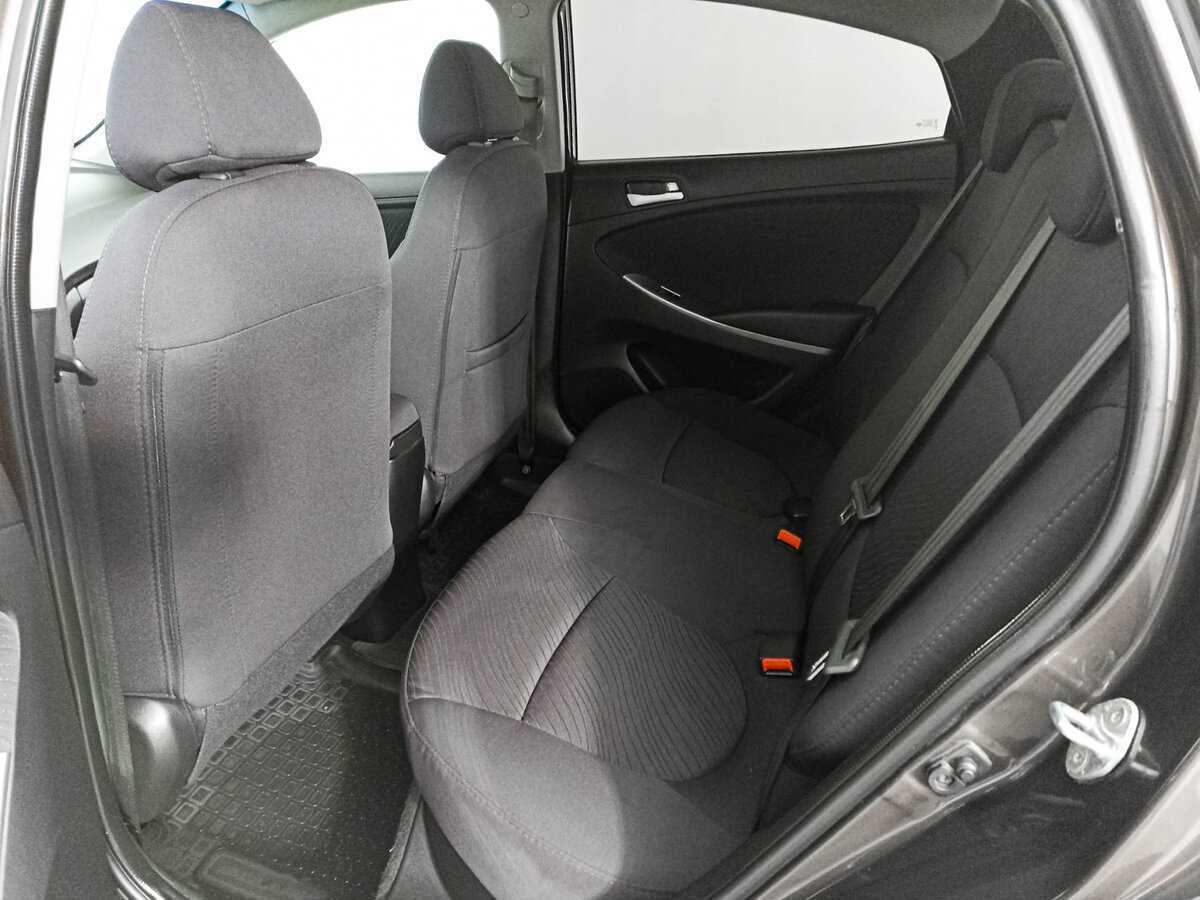 Купить Hyundai Solaris, 2015, 70 454 км.. Фото: #8