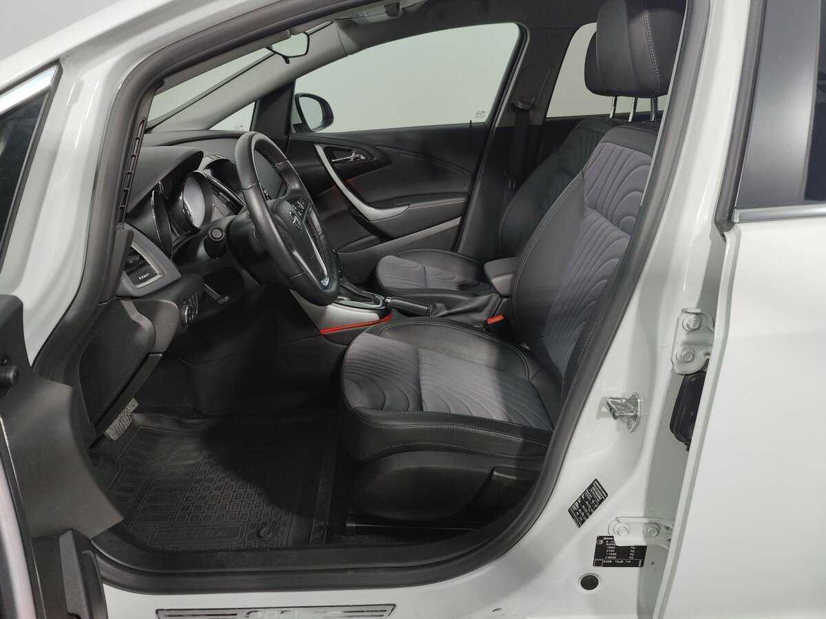 Купить Opel Astra, 2014, 66 303 км.. Фото: #9