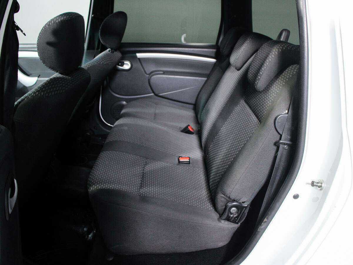 Купить Lada (ВАЗ) Largus, 2017, 90 214 км.. Фото: #9