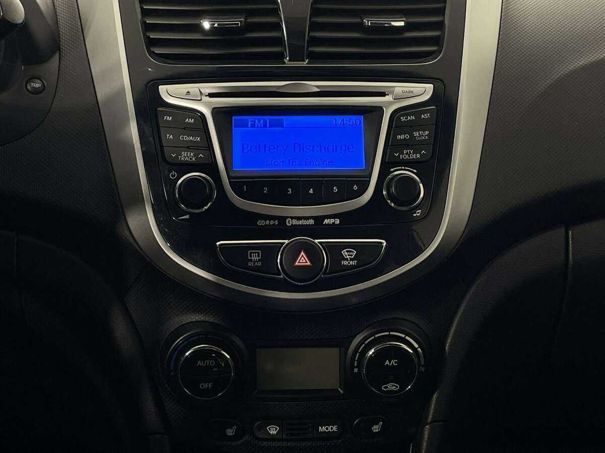 Купить Hyundai Solaris, 2012, 114 180 км.. Фото: #11