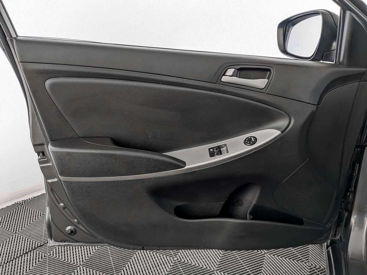 Купить Hyundai Solaris, 2014, 92 093 км.. Фото: #14