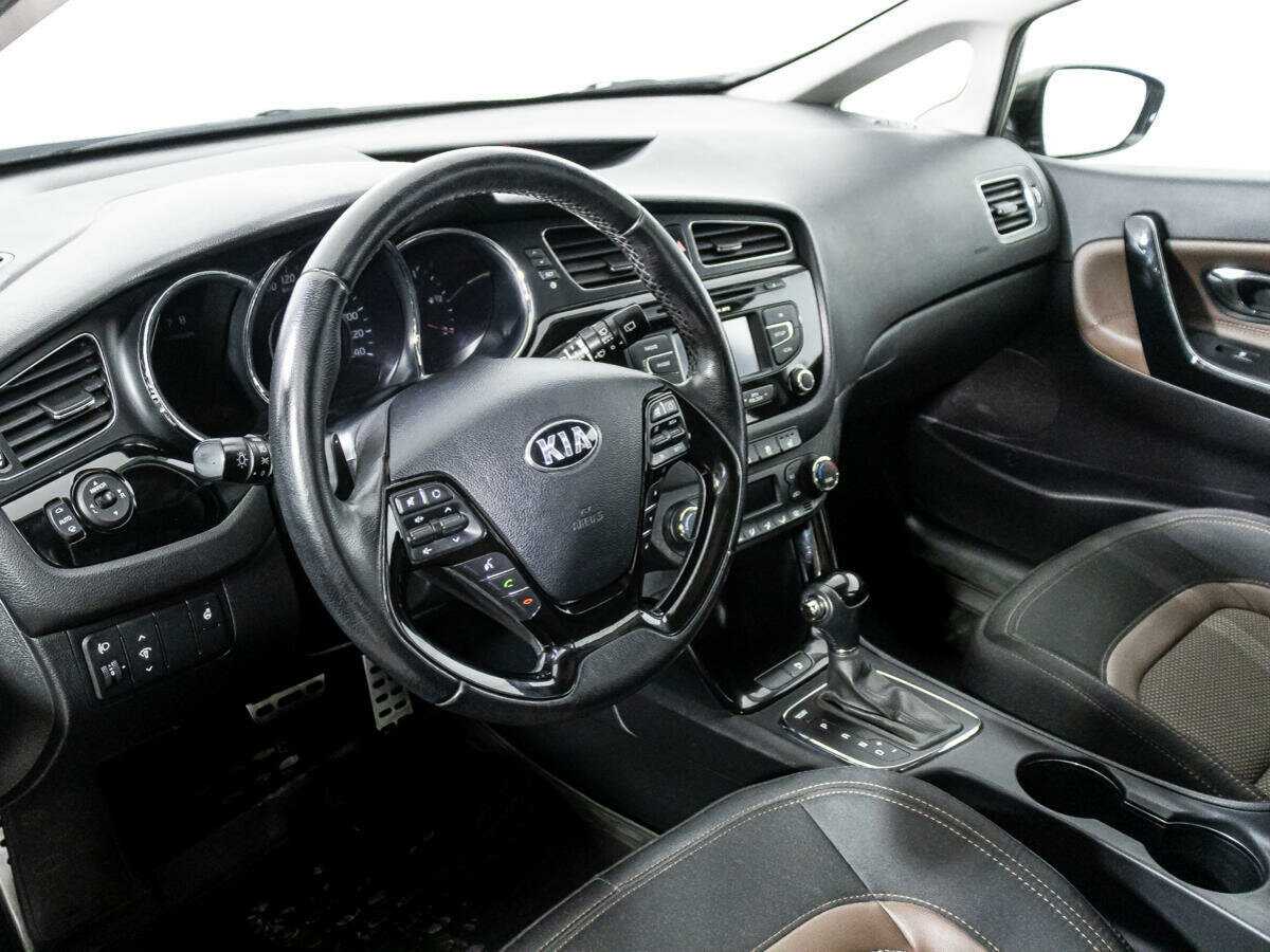 Купить Kia Ceed, 2014, 207 412 км.. Фото: #10