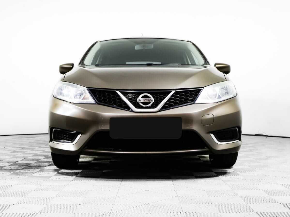 Купить Nissan Tiida, 2015, 84 520 км.. Фото: #1