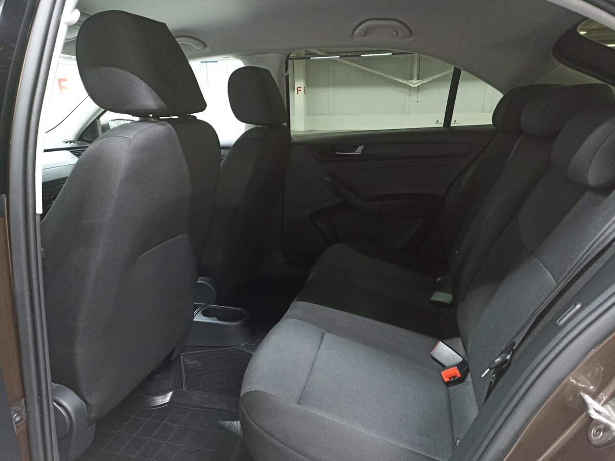 Купить Skoda Rapid, 2019, 102 560 км.. Фото: #11