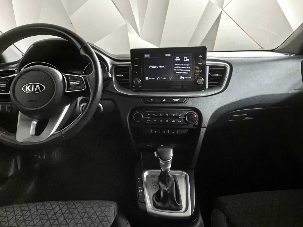 Купить Kia Ceed, 2020, 108 247 км.. Фото: #10