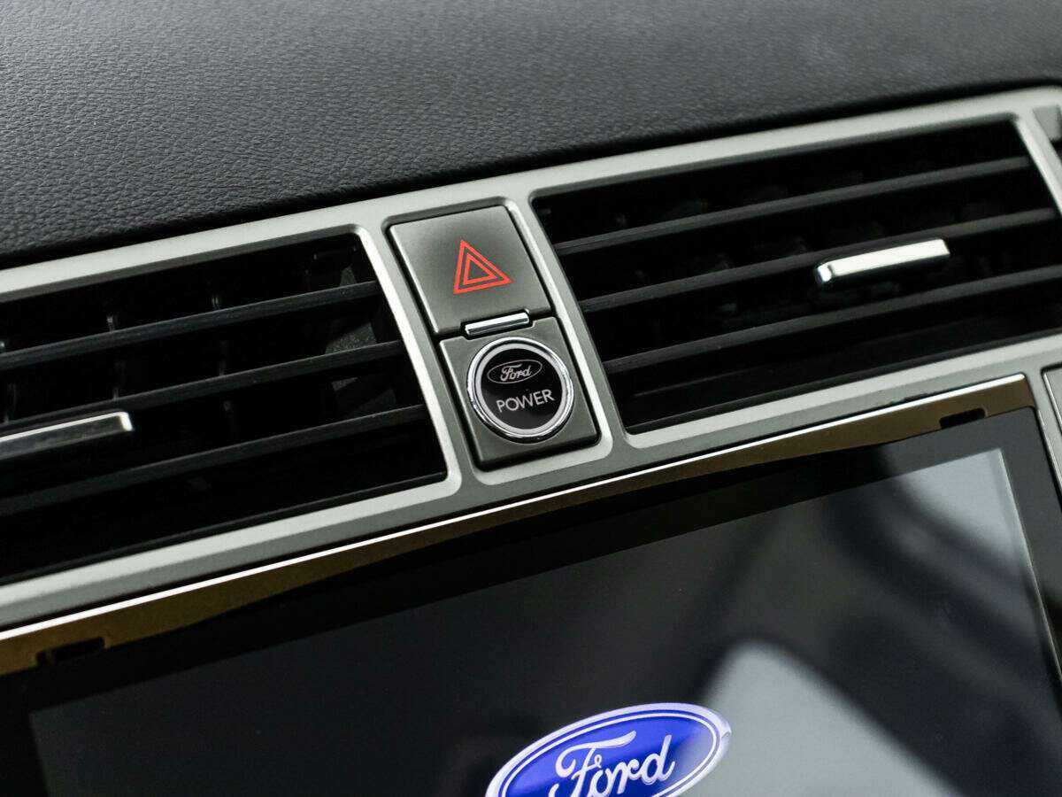 Купить Ford Kuga, 2012, 211 883 км.. Фото: #15