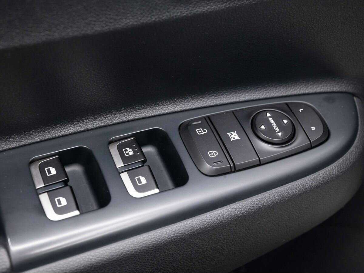 Купить Kia Rio, 2020, 71 050 км.. Фото: #17