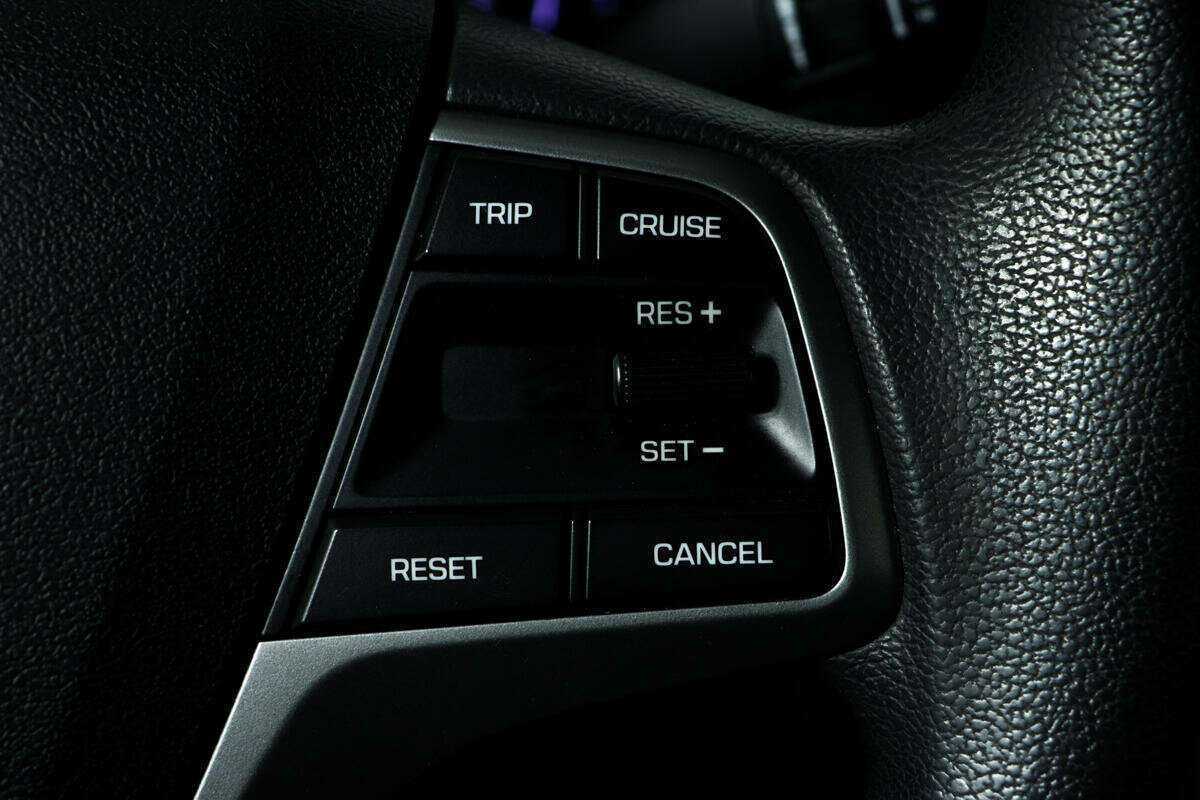 Купить Hyundai Elantra, 2018, 95 171 км.. Фото: #14