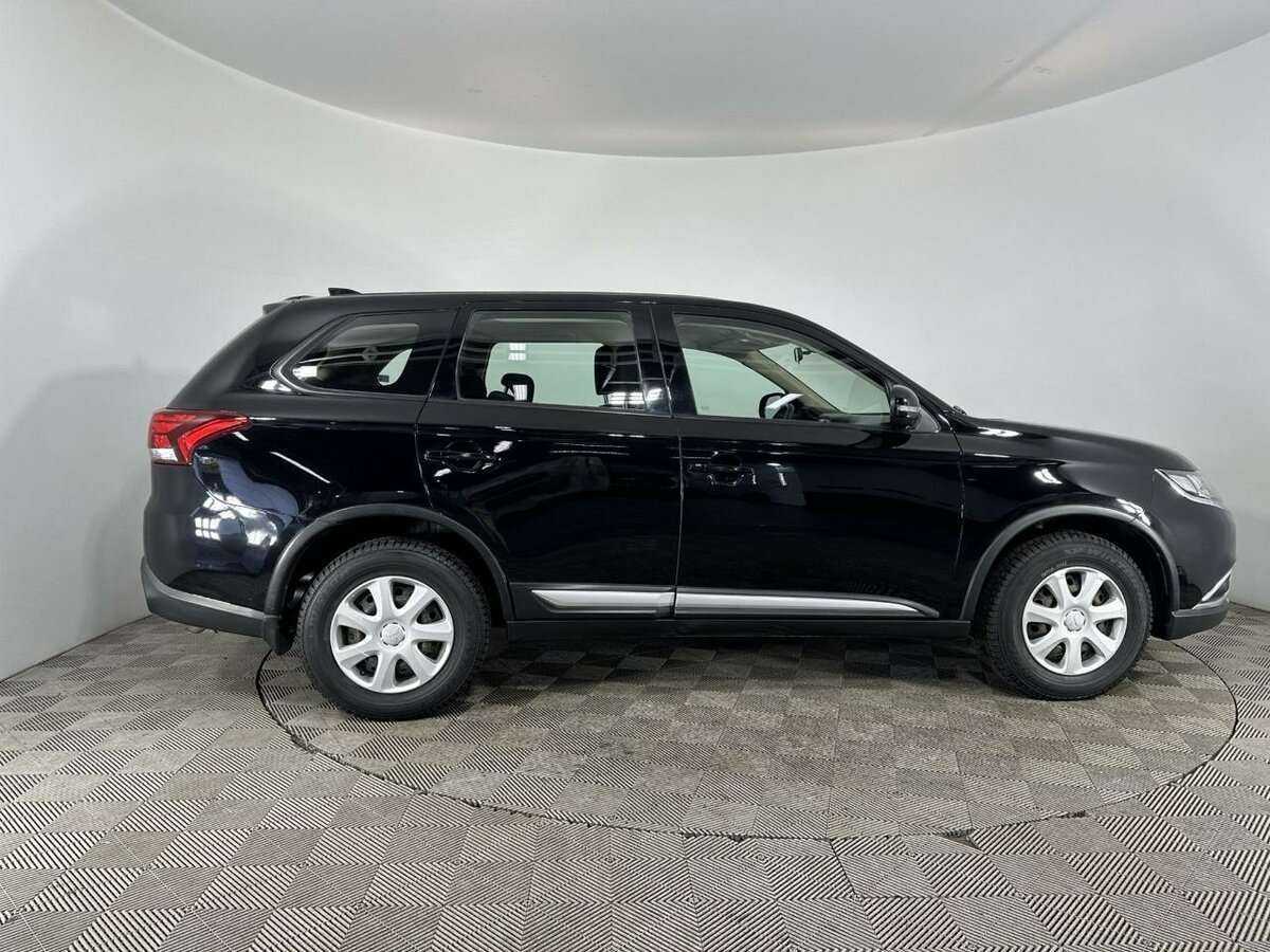 Купить Mitsubishi Outlander, 2017, 146 761 км.. Фото: #3