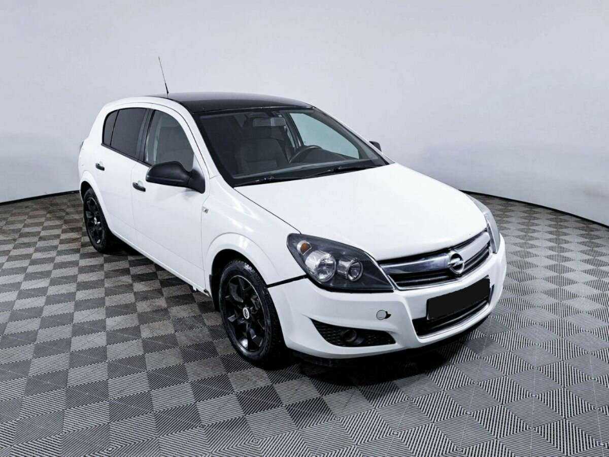 Купить Opel Astra, 2012, 210 557 км.. Фото: #2