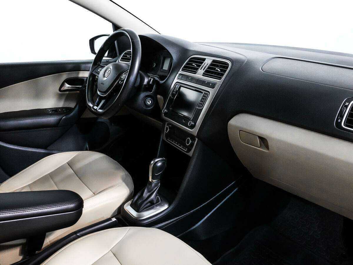 Купить Volkswagen Polo, 2018, 54 933 км.. Фото: #8