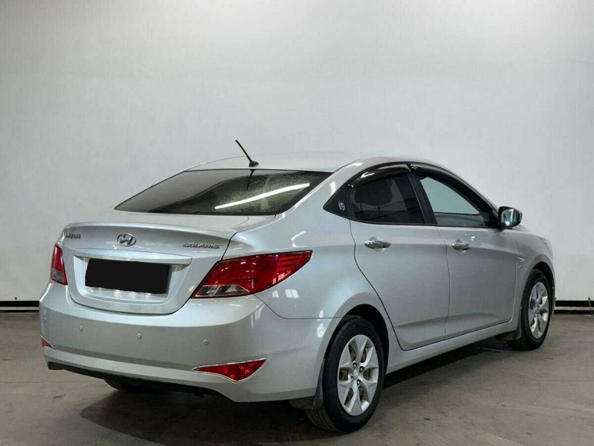 Купить Hyundai Solaris, 2015, 98 464 км.. Фото: #4