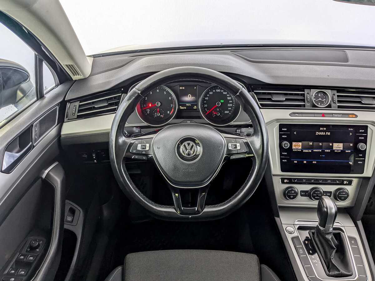 Купить Volkswagen Passat, 2018, 188 206 км.. Фото: #16