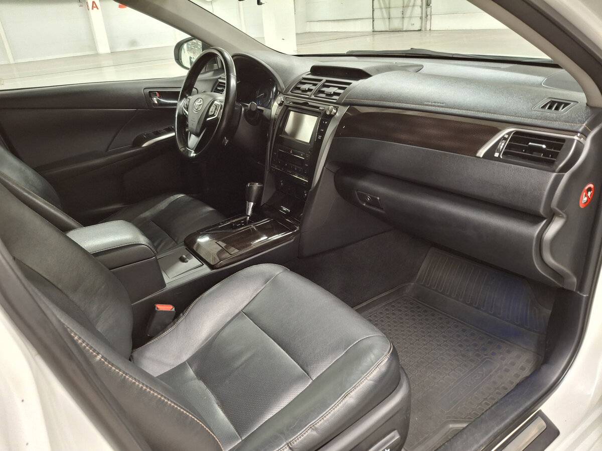 Купить Toyota Camry, 2015, 192 185 км.. Фото: #10
