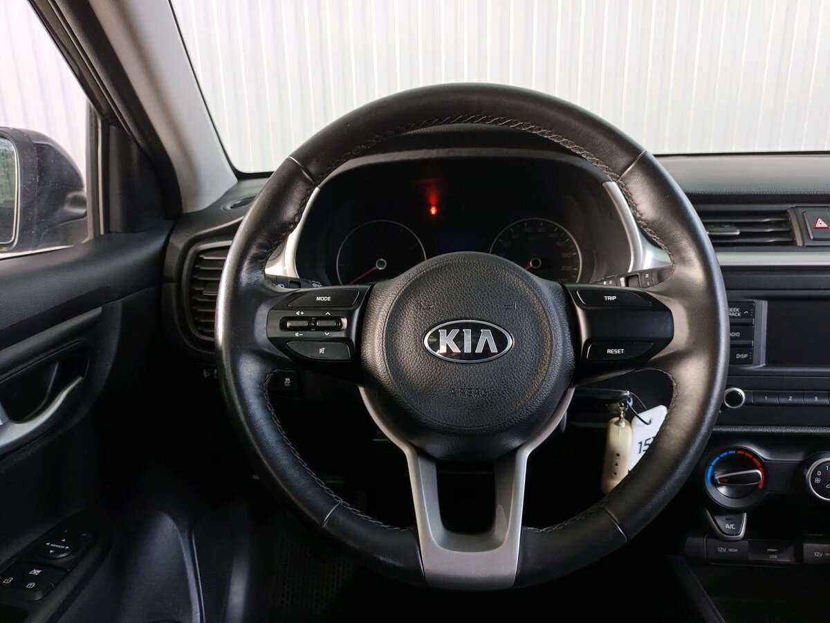 Купить Kia Rio, 2021, 89 378 км.. Фото: #9