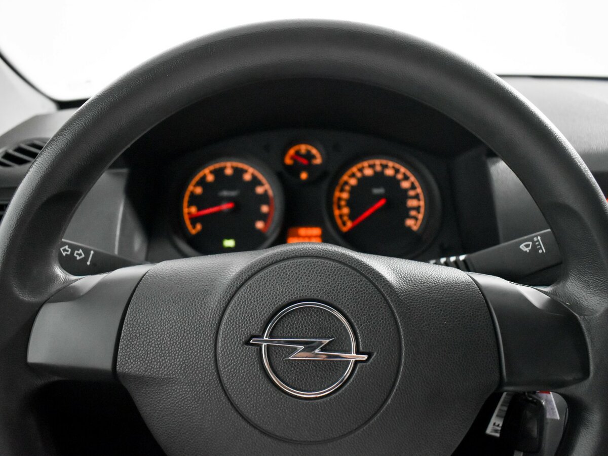 Купить Opel Astra, 2013, 65 500 км.. Фото: #12