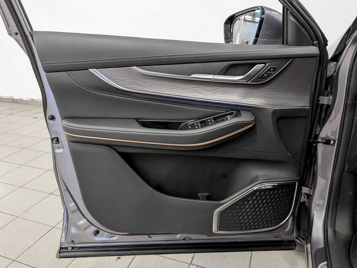 Купить EXEED LX, 2023, 13 919 км.. Фото: #18