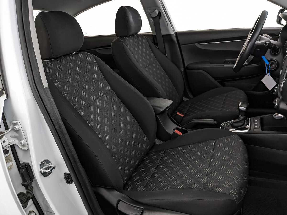 Купить Kia Rio, 2018, 101 621 км.. Фото: #21