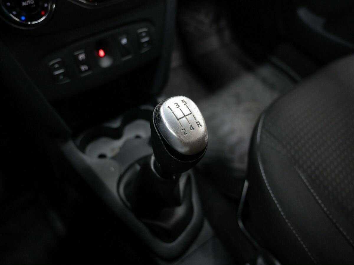 Купить Renault Logan, 2020, 90 000 км.. Фото: #16