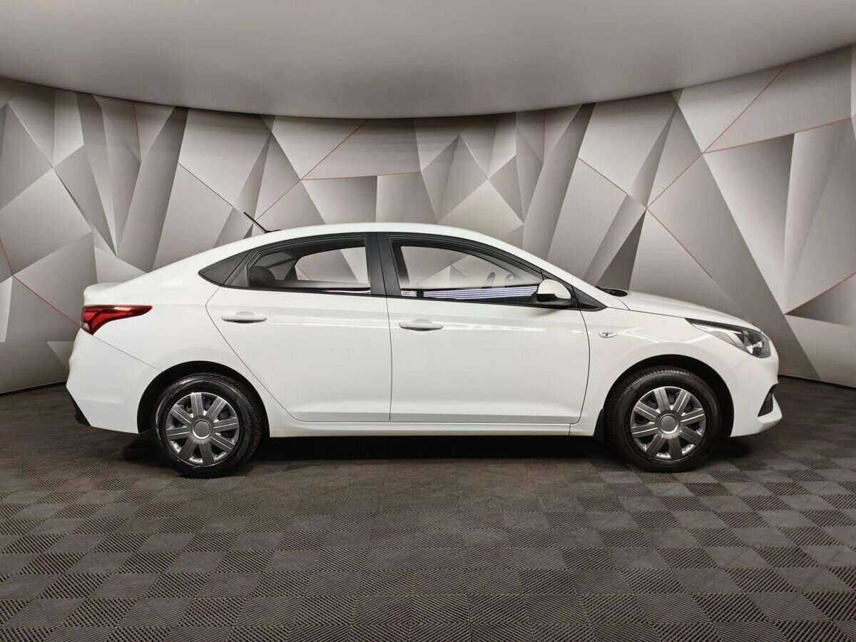 Купить Hyundai Solaris, 2019, 121 640 км.. Фото: #5