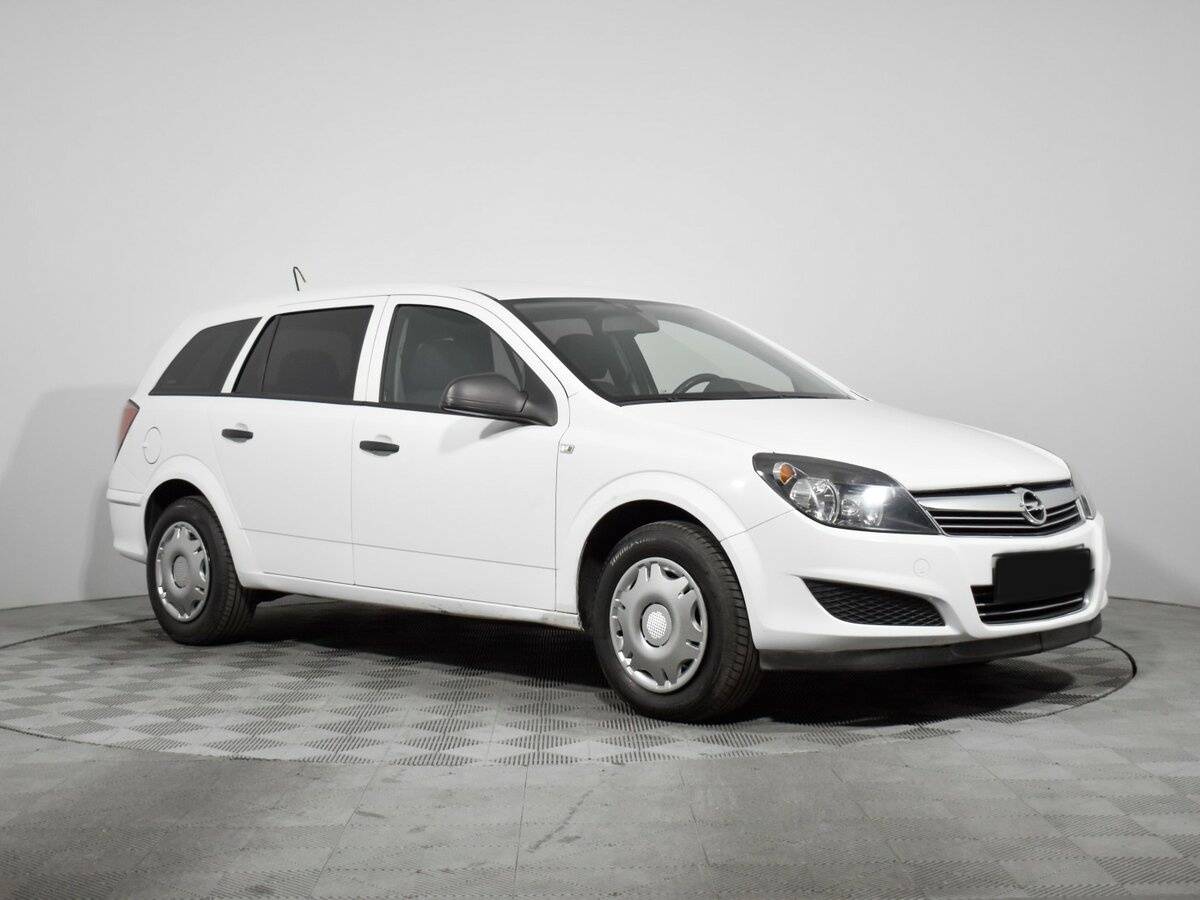 Купить Opel Astra, 2013, 65 500 км.. Фото: #2