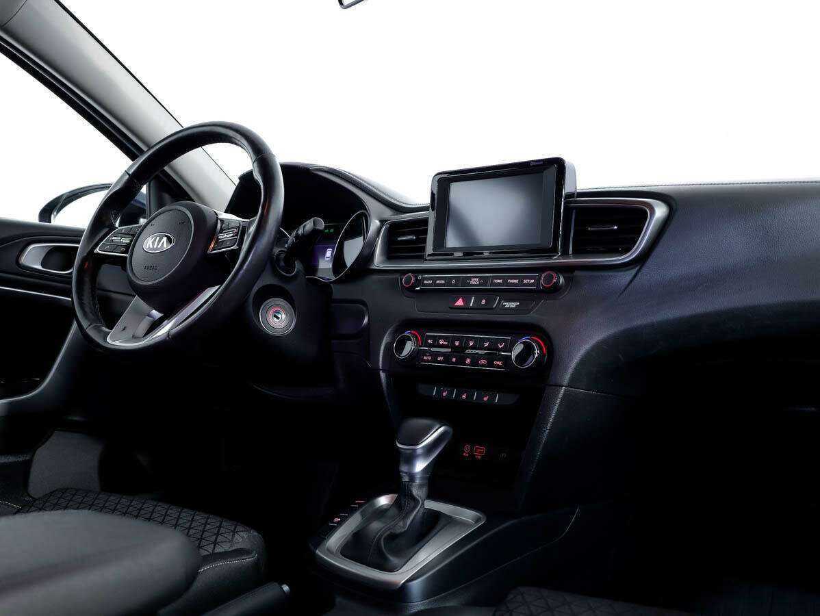 Купить Kia Ceed, 2019, 55 972 км.. Фото: #9