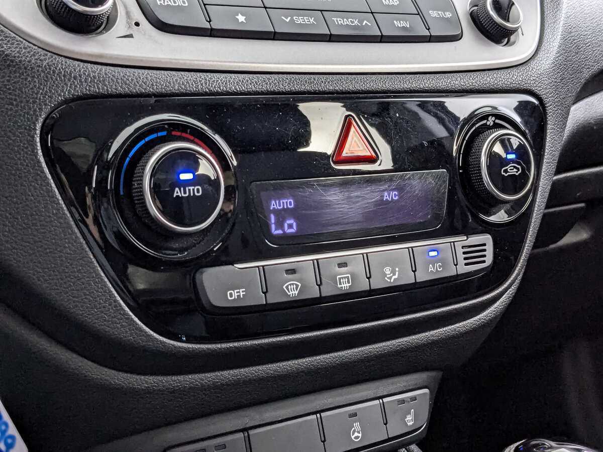 Купить Hyundai Solaris, 2018, 122 570 км.. Фото: #16