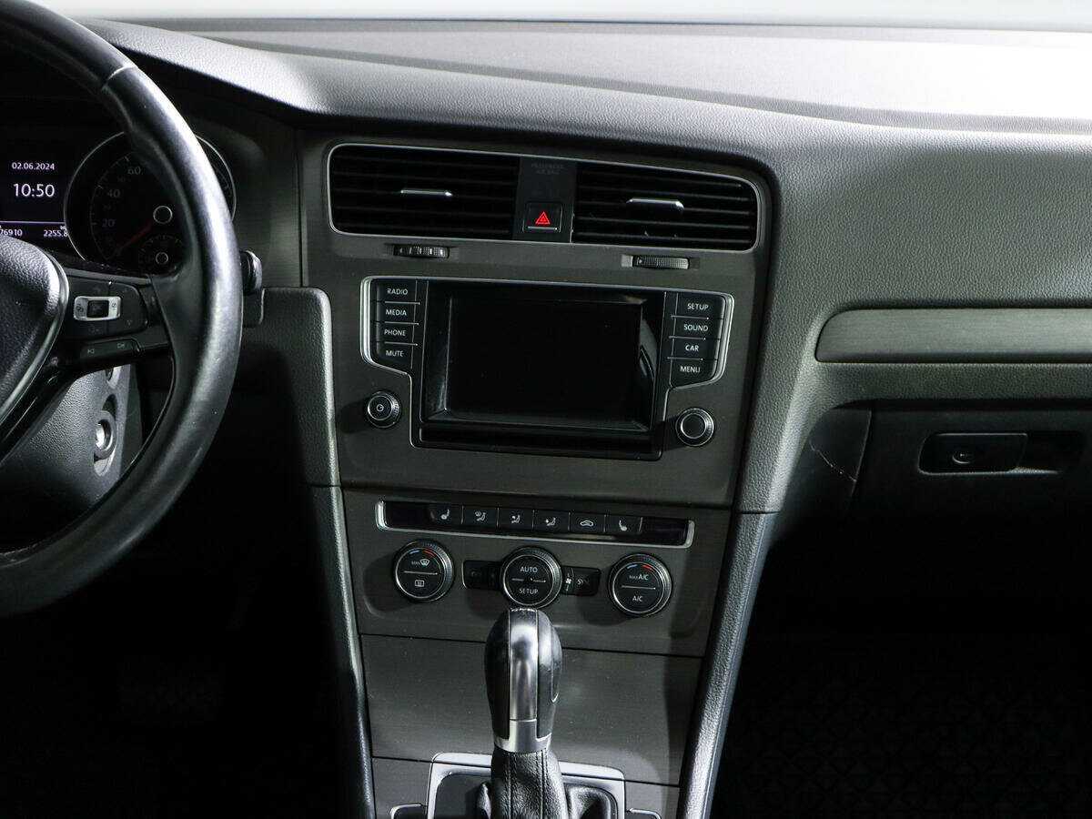 Купить Volkswagen Golf, 2013, 176 909 км.. Фото: #12